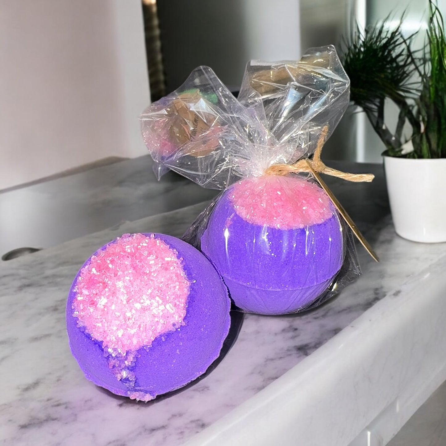 Sweet Nectar & Hibiscus Bath Bomb