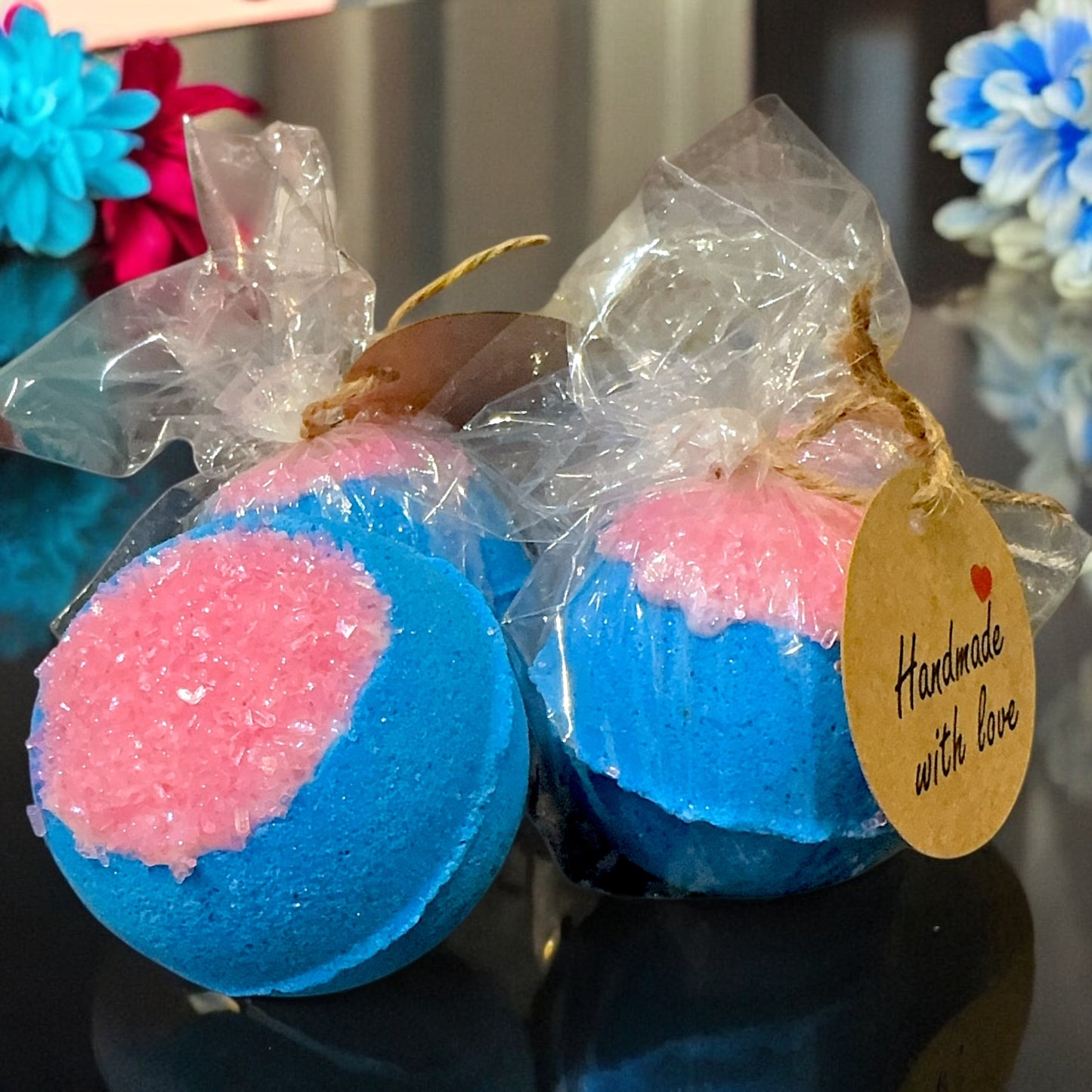 Lavish Breeze Bath Bomb